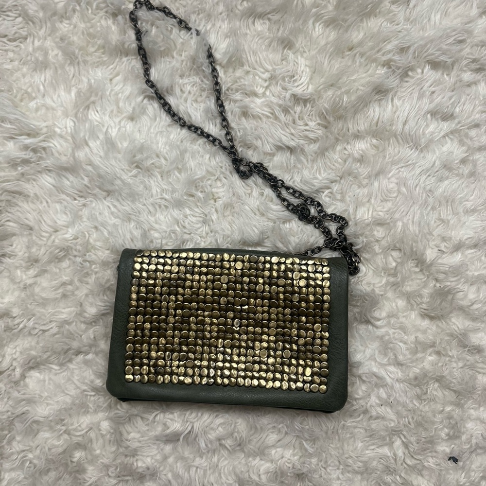 Elegant Gold and Green  purse  with Chain